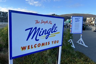 The Single Fin Mingle welcome art