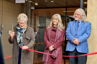 CourtTheatreRibbonCut AimeeStantonNZBS 04052025