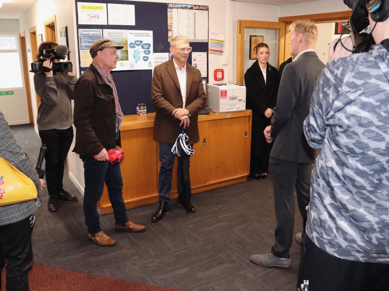 Paul Goldsmith on visit to the New Zealand Broadcasting School