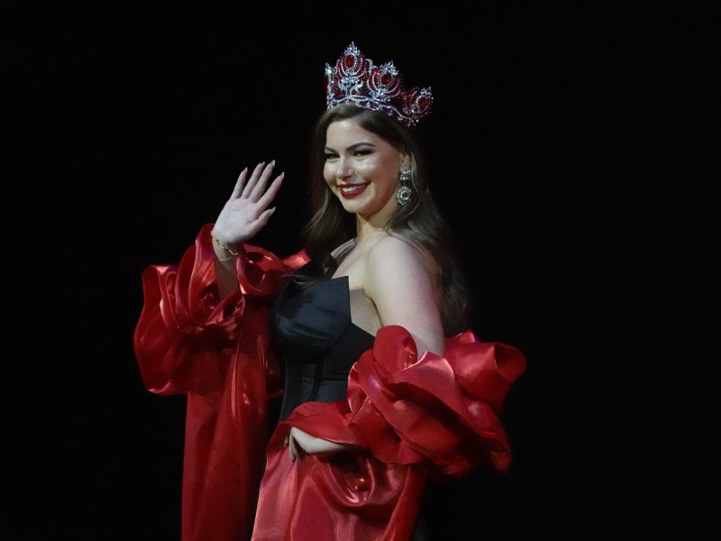 Paige Sullivan's final walk as Miss Canterbury.