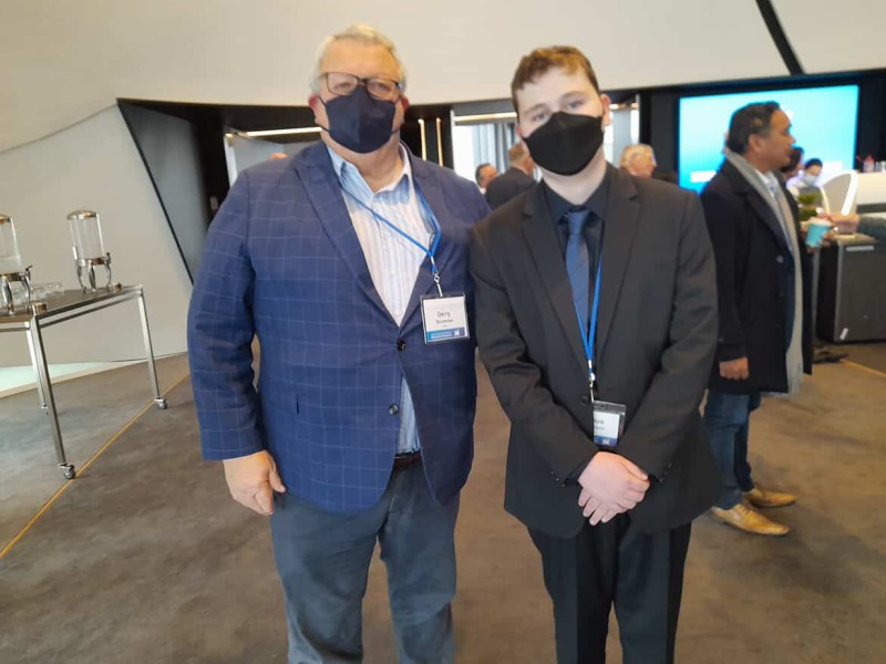 Josh Henderson and Rt Hon Gerry Brownlee at National Party Conference 2022