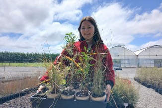 Elisa Harley with Enivo Pots