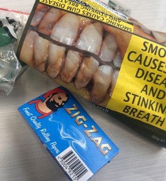 SMOKING 