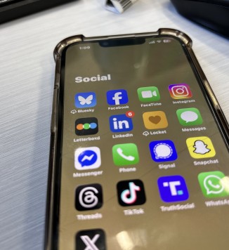 Social media min