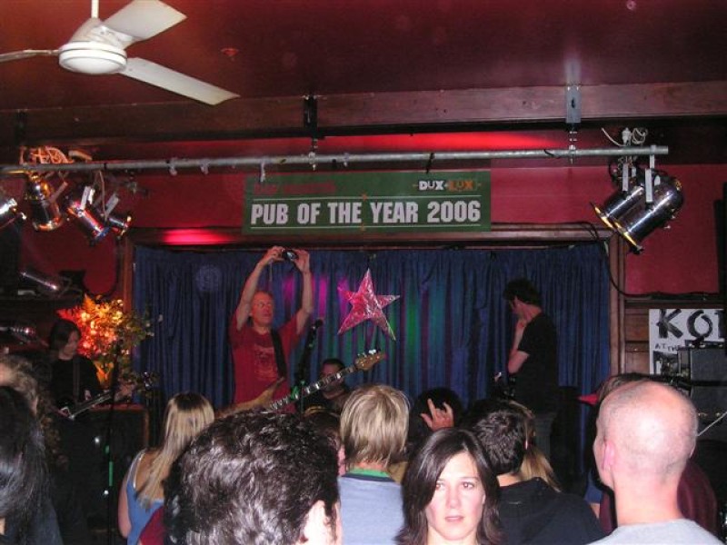 Live music at The Dux de Lux